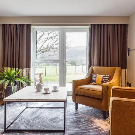 博罗门大酒店 4* 博罗代尔谷