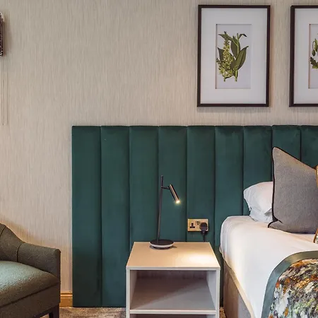 博罗门大酒店 酒店