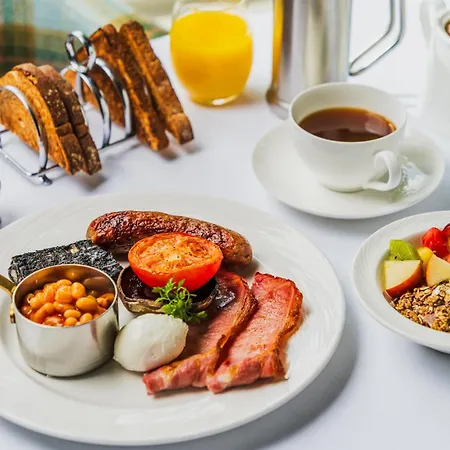 博罗门大酒店 酒店 4*