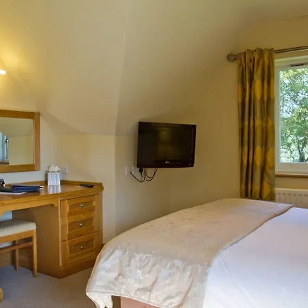Otel Gates 4*