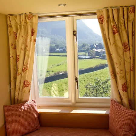 Gates 4* Borrowdale Valley