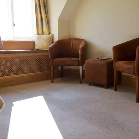 Gates Hotel 4*