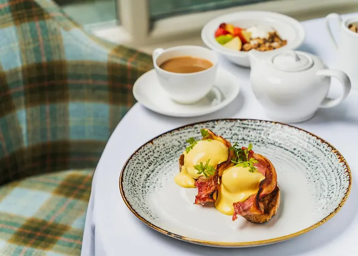 Gates Hotel Borrowdale Valley