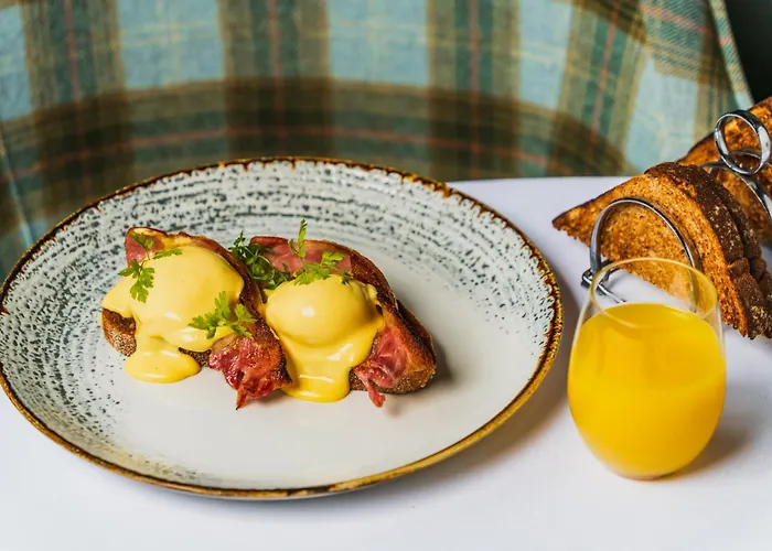 Gates Borrowdale Valley