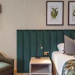 Gates Hotel