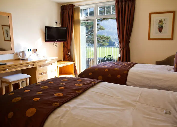 Gates Hotel Borrowdale Valley